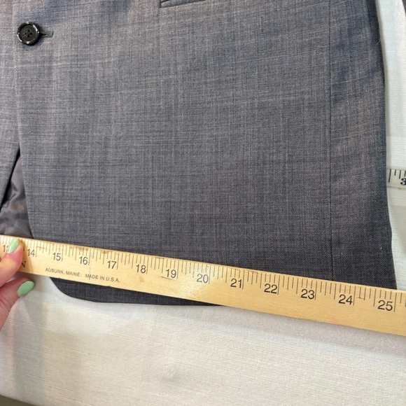 Ralph Lauren Gray Sport Coat with Notched Lapels 44R 100% Wool - Picture 6 of 9